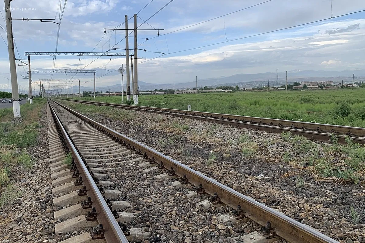 В Лунинском районе Пензенской области мужчина утратил руку под колесами поезда