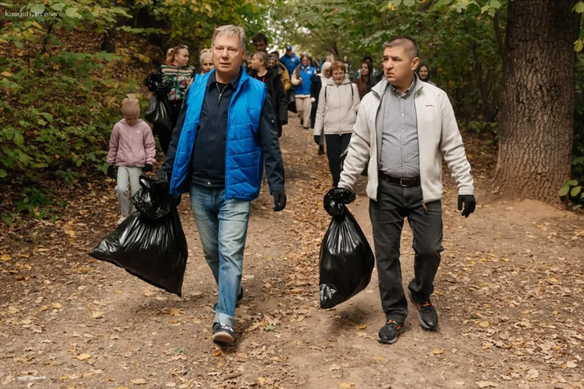 Мэр Владимир Доброхотов пригласил жителей Чебоксар на финальный весенний субботник