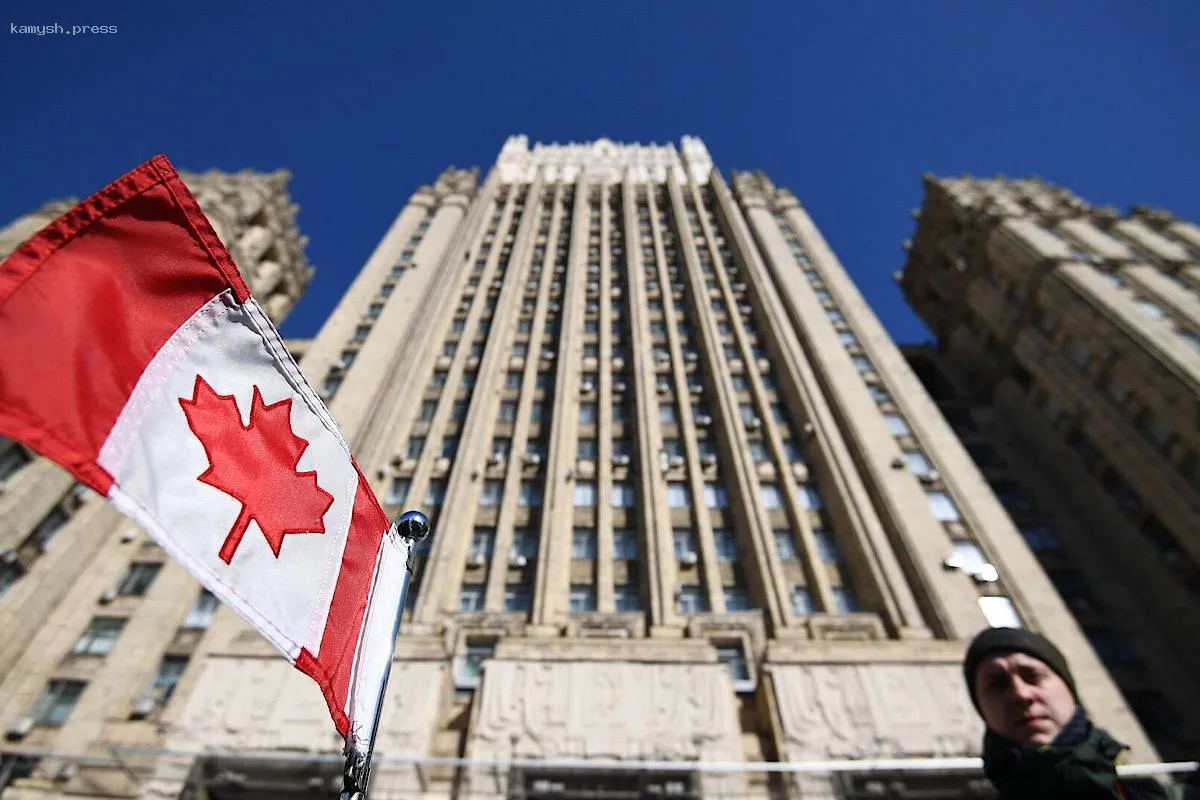 В Альберте, Канада, прошли протесты с требованием отделения от страны