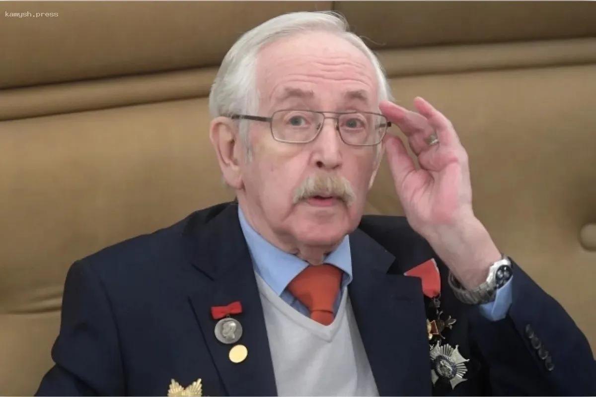 Жена Василия Ливанова развеяла слухи о состоянии здоровья актера