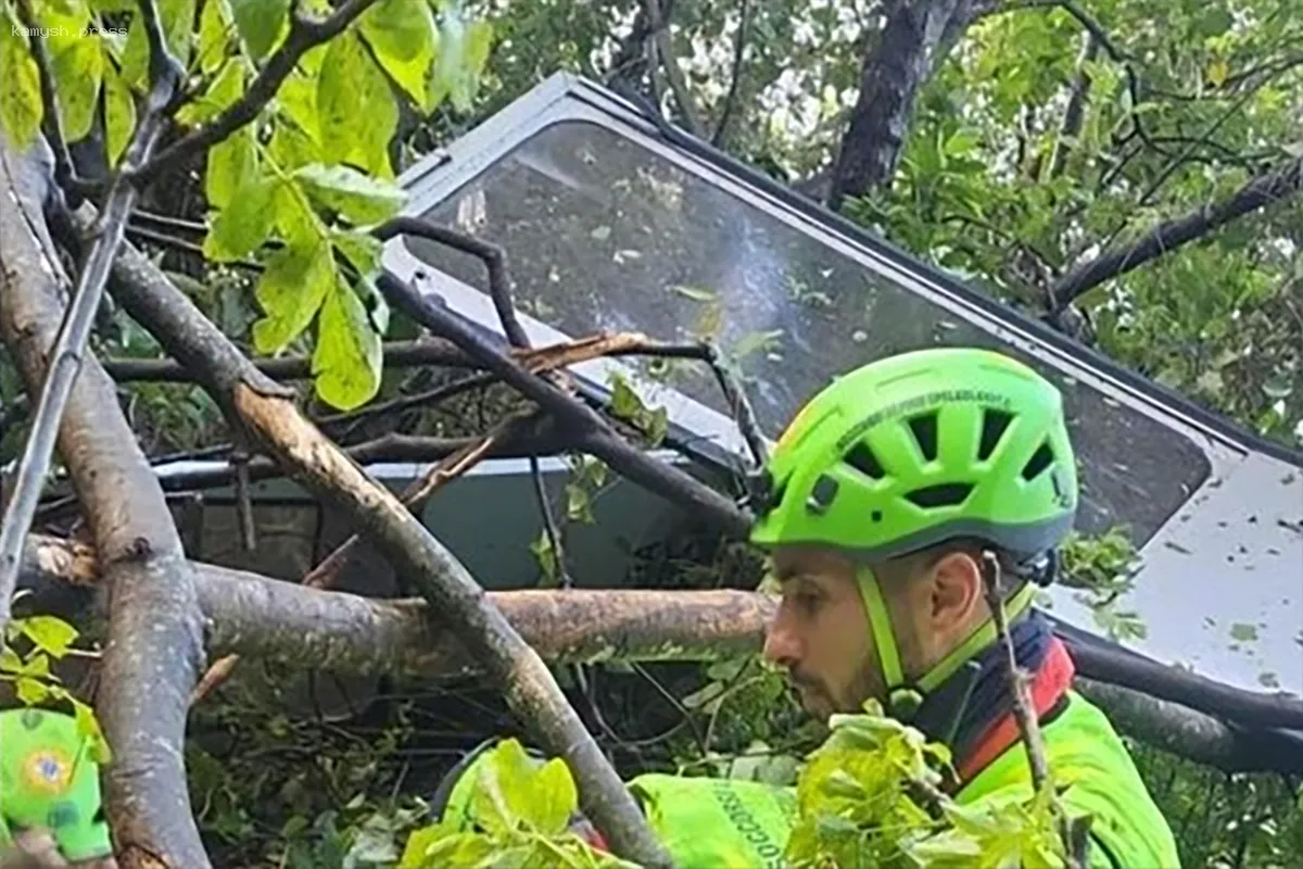 Четыре человека погибли в результате падения фуникулера под Неаполем