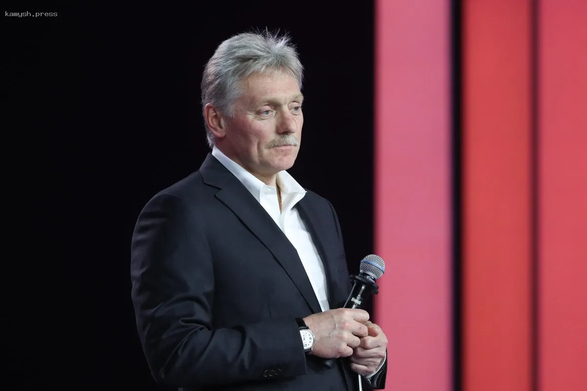 Песков сообщил, что Россия не получала от Европы предложений о переговорах с Путиным