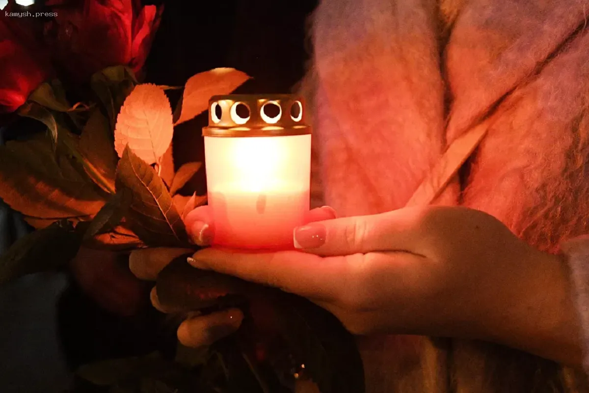 Тысячи новосибирцев приняли участие в мероприятии «Свеча памяти»