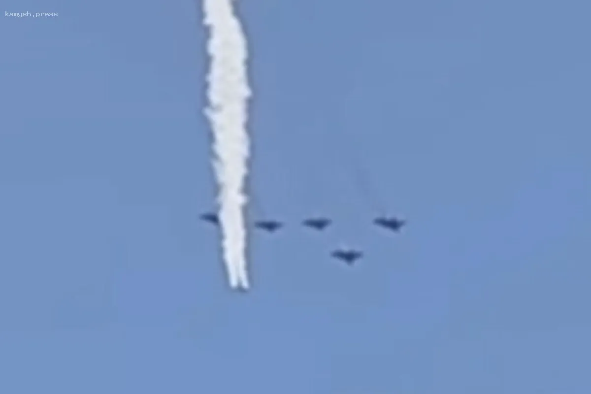 МЧС поделилось деталями происшествия с самолетом в Челябинске