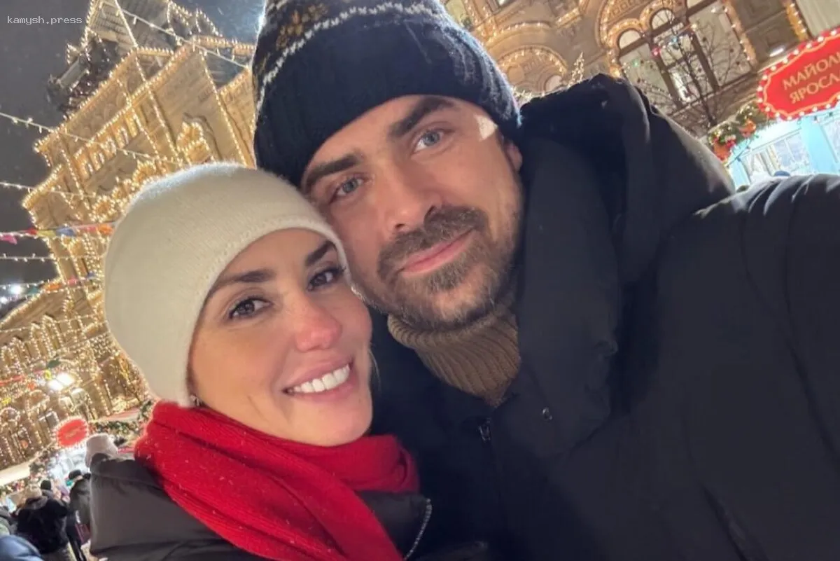 Актрису Агату Муцениеце заподозрили в беременности