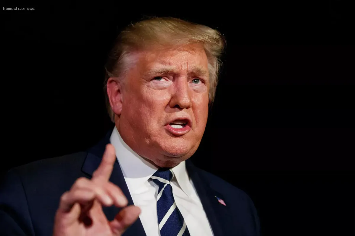 Трамп пообещал провести анализ всей цепочки поставок электроники и полупроводников