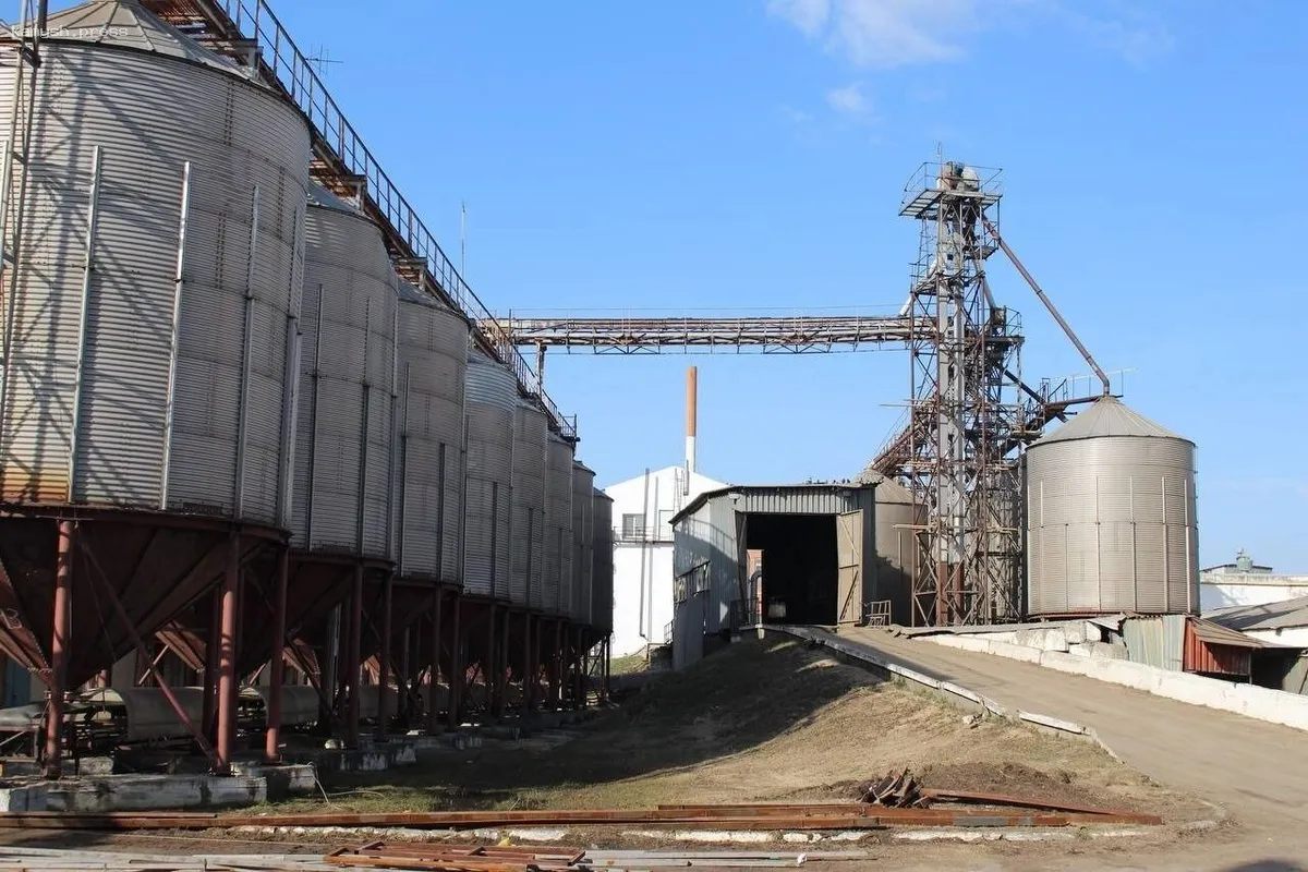 В Омском регионе ликвидирован нелегальный спиртозавод