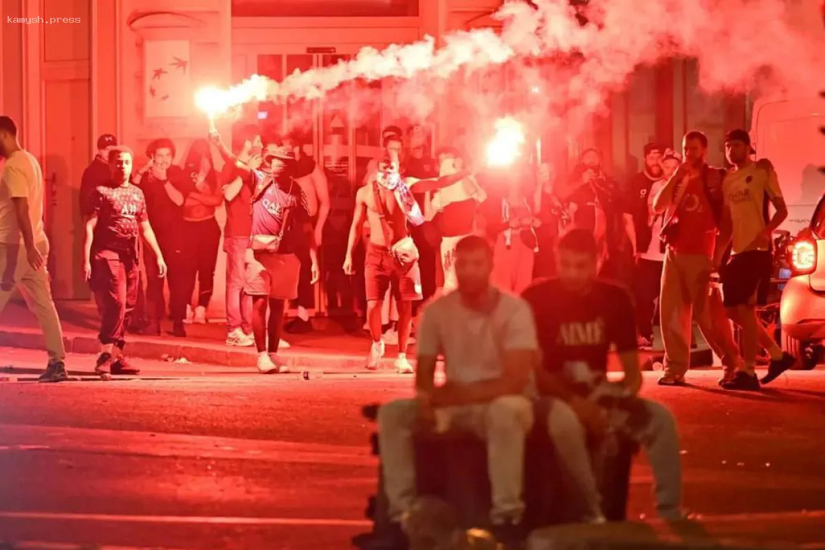 Во Франции в результате массовых беспорядков пострадали 192 человека, двое погибли