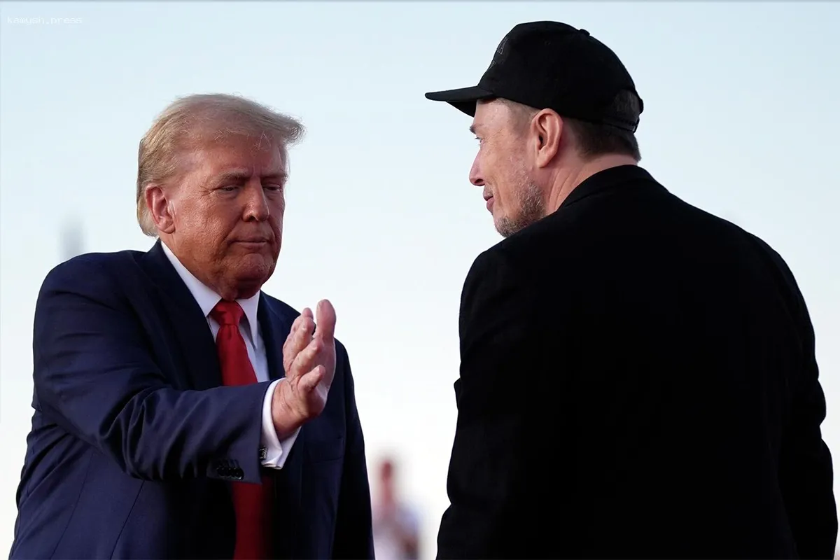 Отец Илона Маска рассказал о последствиях работы сына с Трампом
