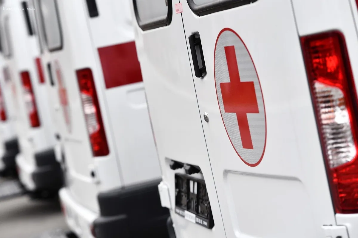 Госдума рассматривает возможность ужесточения наказаний за непропуск скорой помощи на дороге