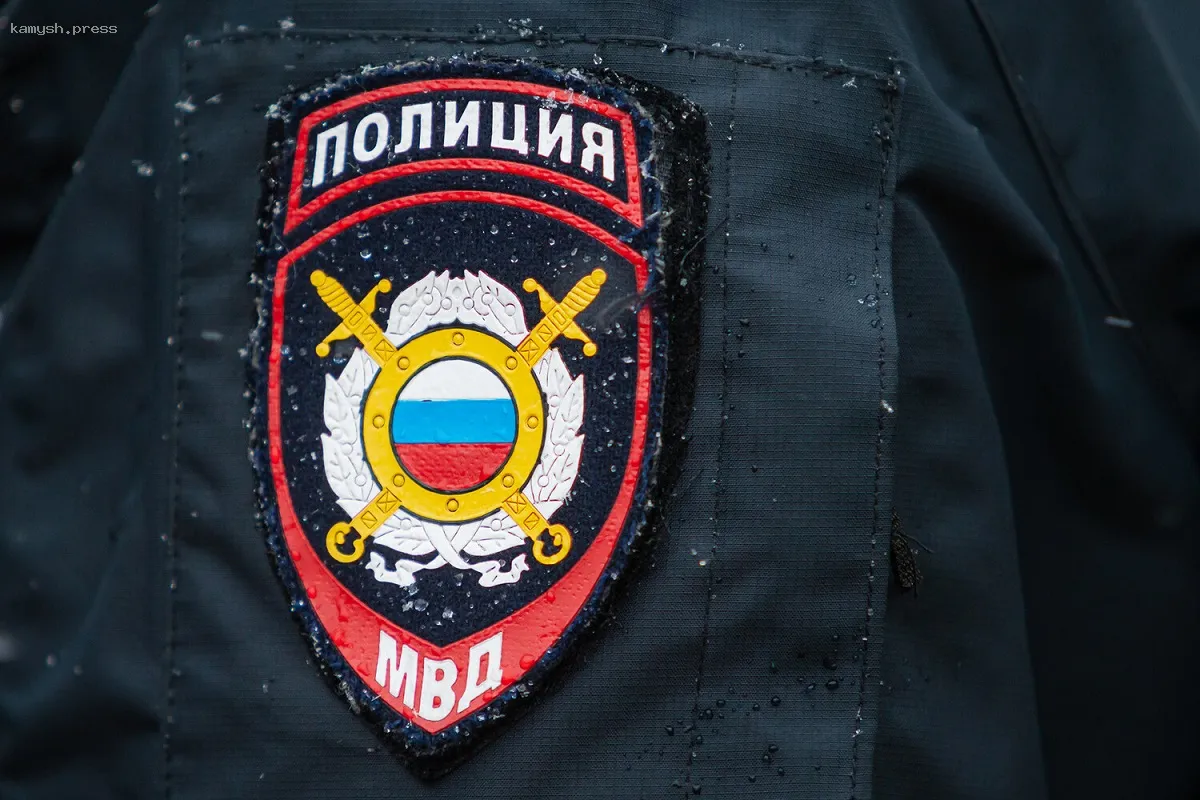 В Краснодаре в автомобиле обнаружен мертвый начальник дежурной части полиции с огнестрельным ранением