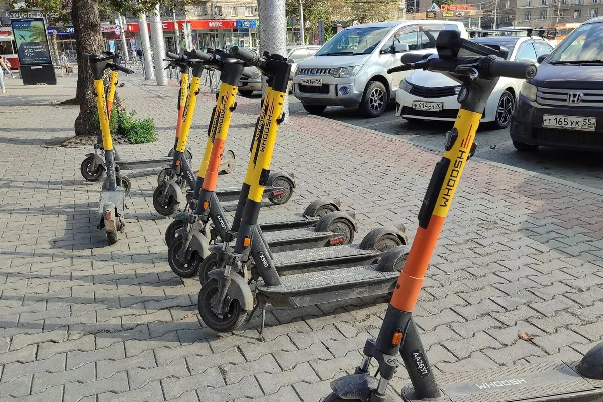В Новосибирске начался сезон электросамокатов