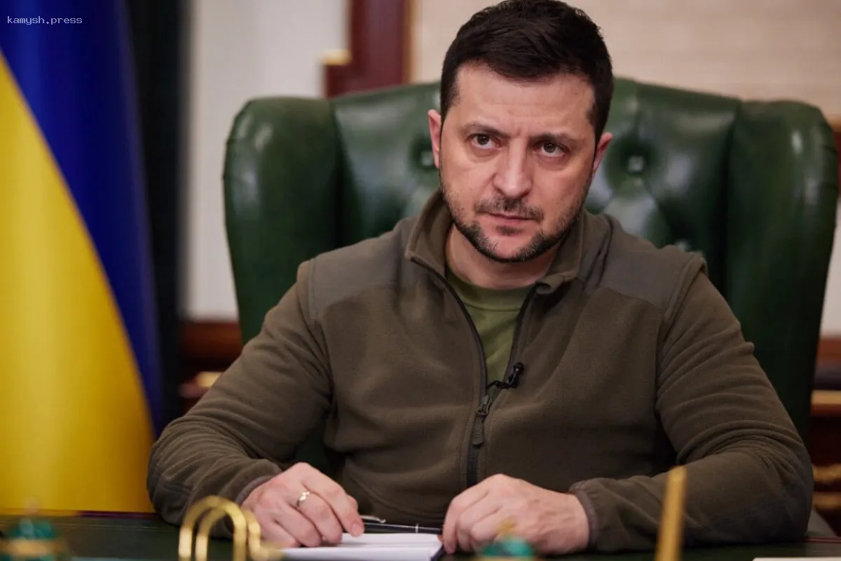 Вучич и Фицо внезапно заболели на фоне отказа Киева от перемирия в День Победы