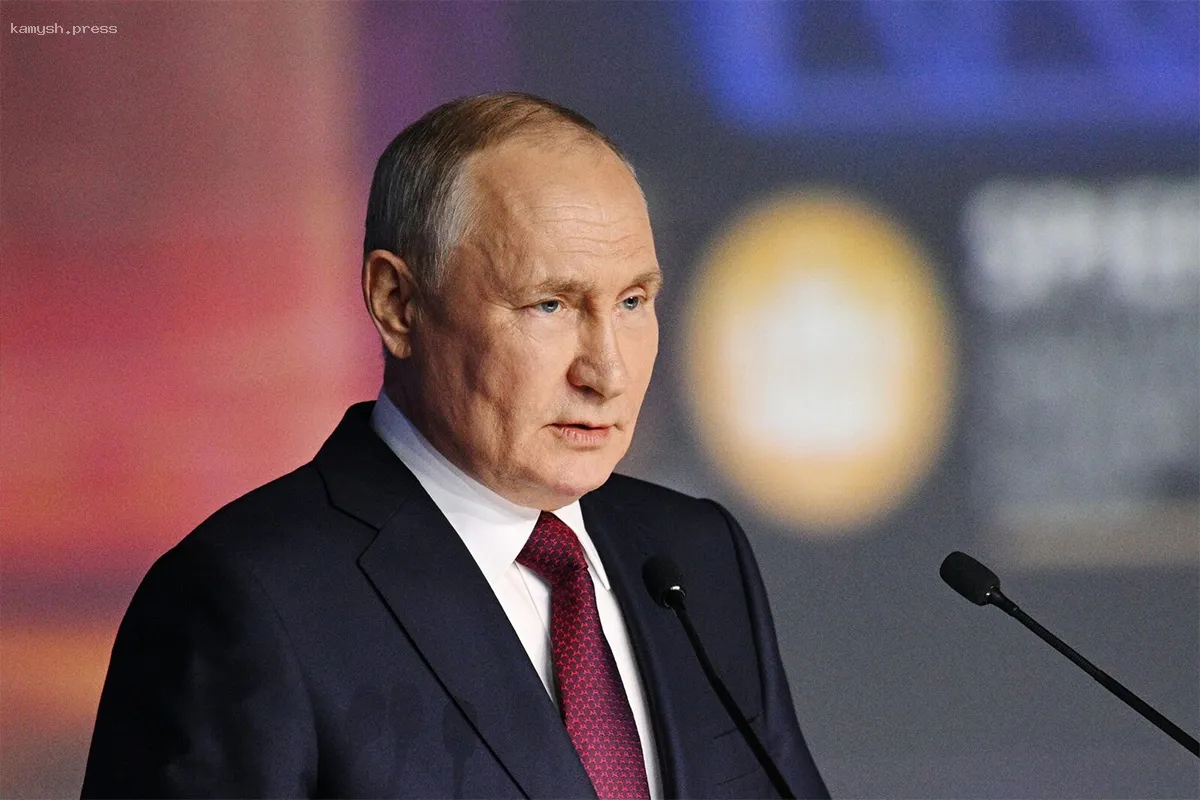 Путин назвал успех в Великой Отечественной войне триумфом народа СССР, подчеркнув вклад РСФСР