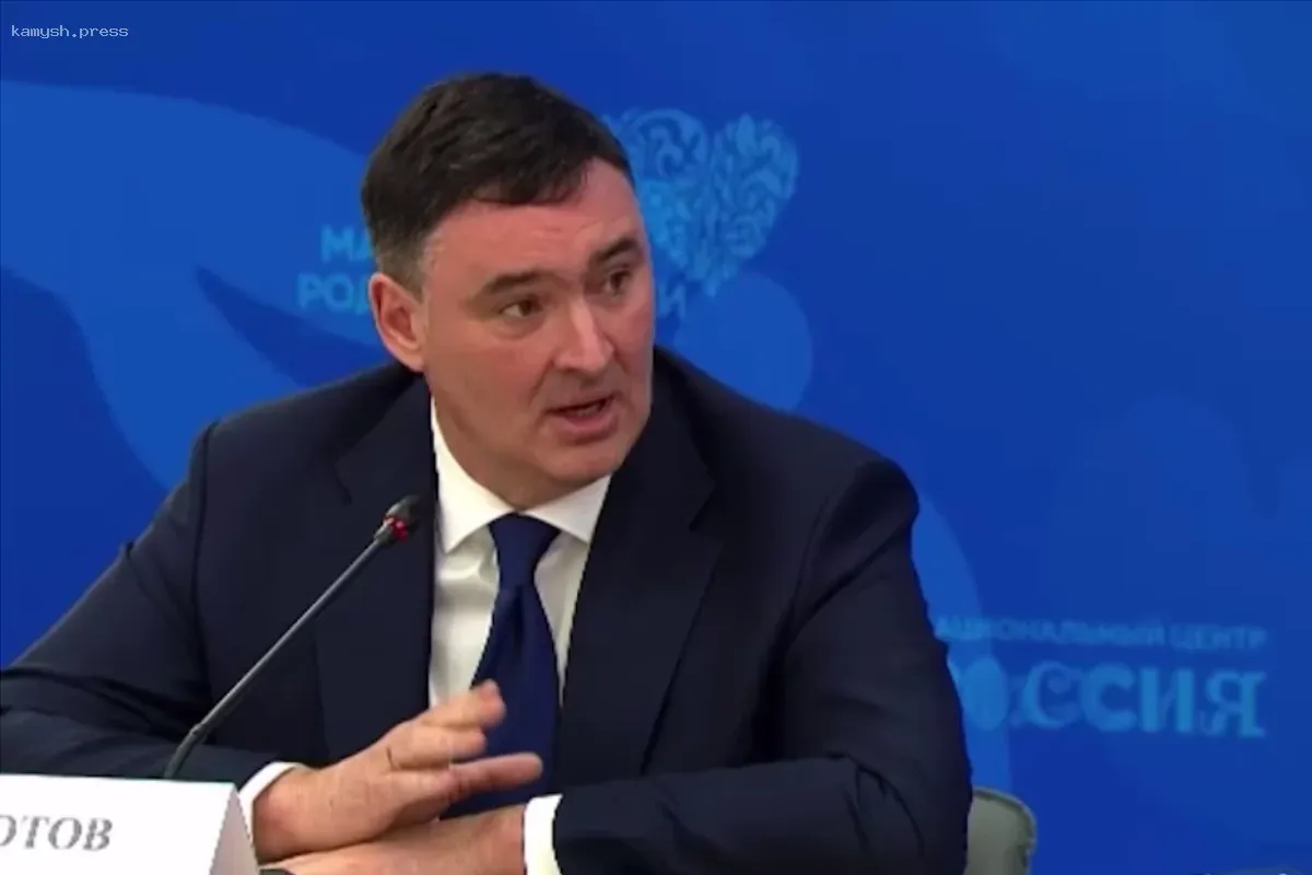 Мэр Иркутска Руслан Болотов выразил благодарность Владимиру Путину за поддержку муниципалитетов