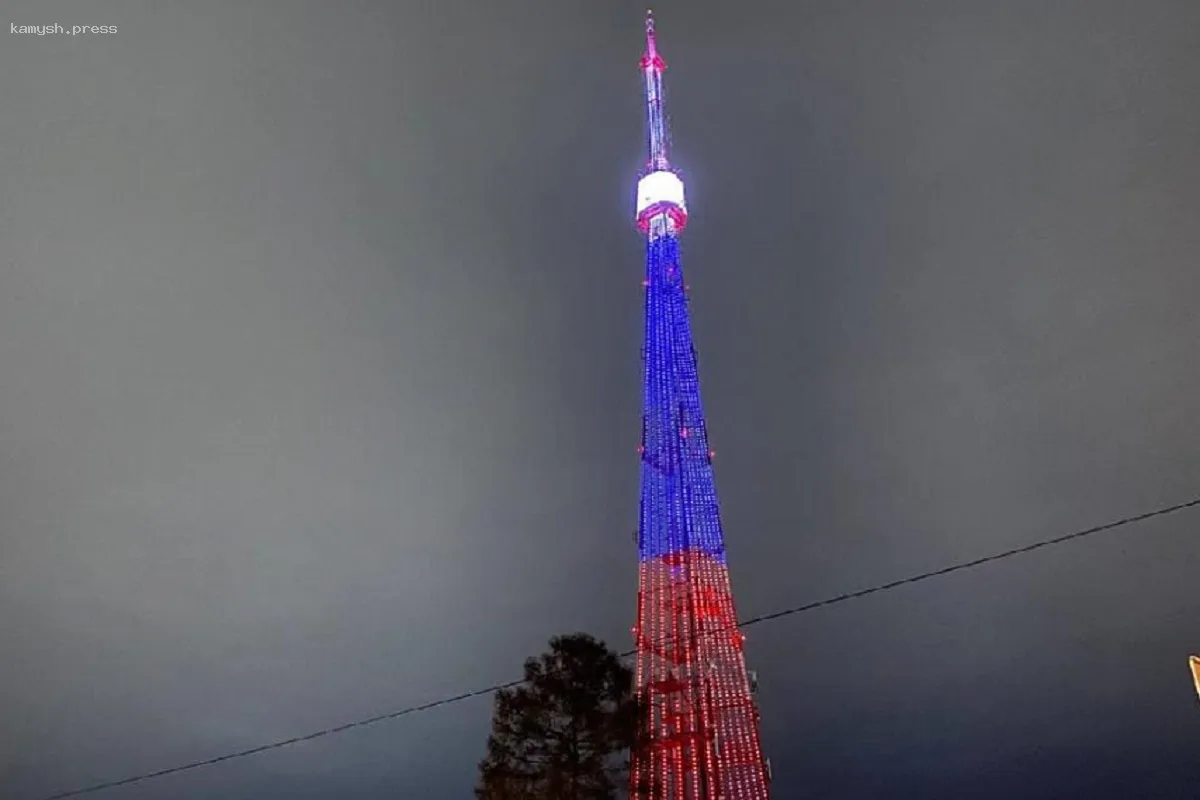 В честь Дня космонавтики новосибирская телебашня продемонстрирует космическое зрелище