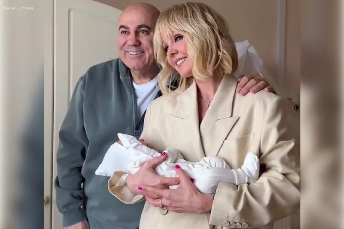 Валерия снова стала бабушкой