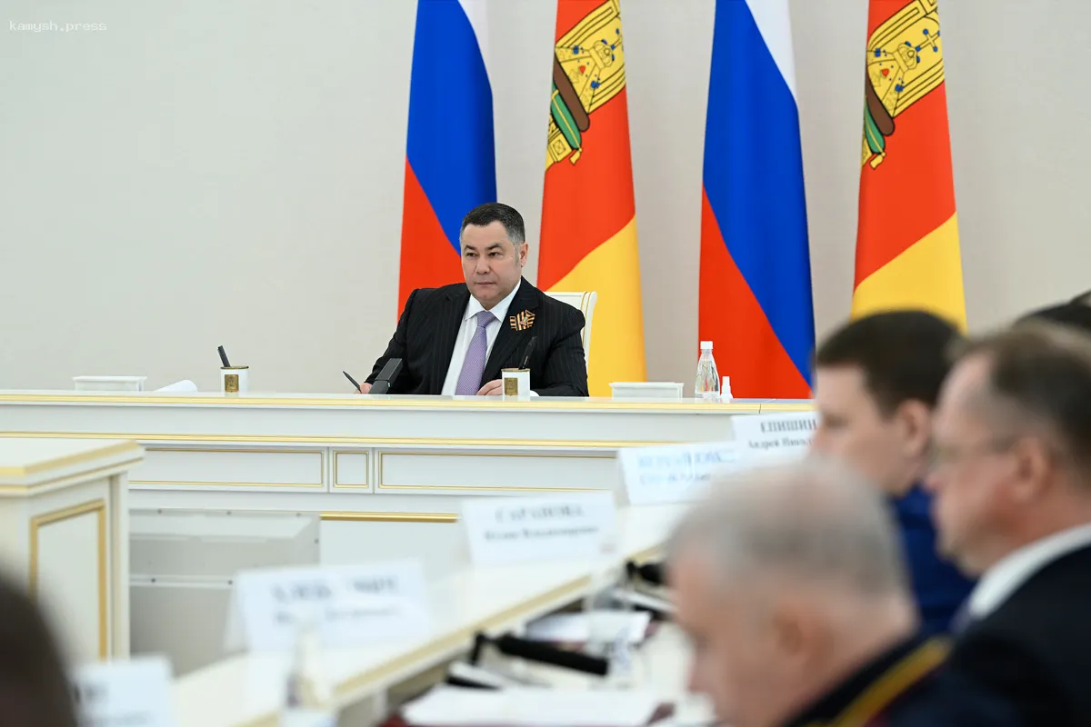 Губернатор Тверской области Игорь Руденя поставил задачу сохранить высокий уровень трудоустройства подростков на каникулах