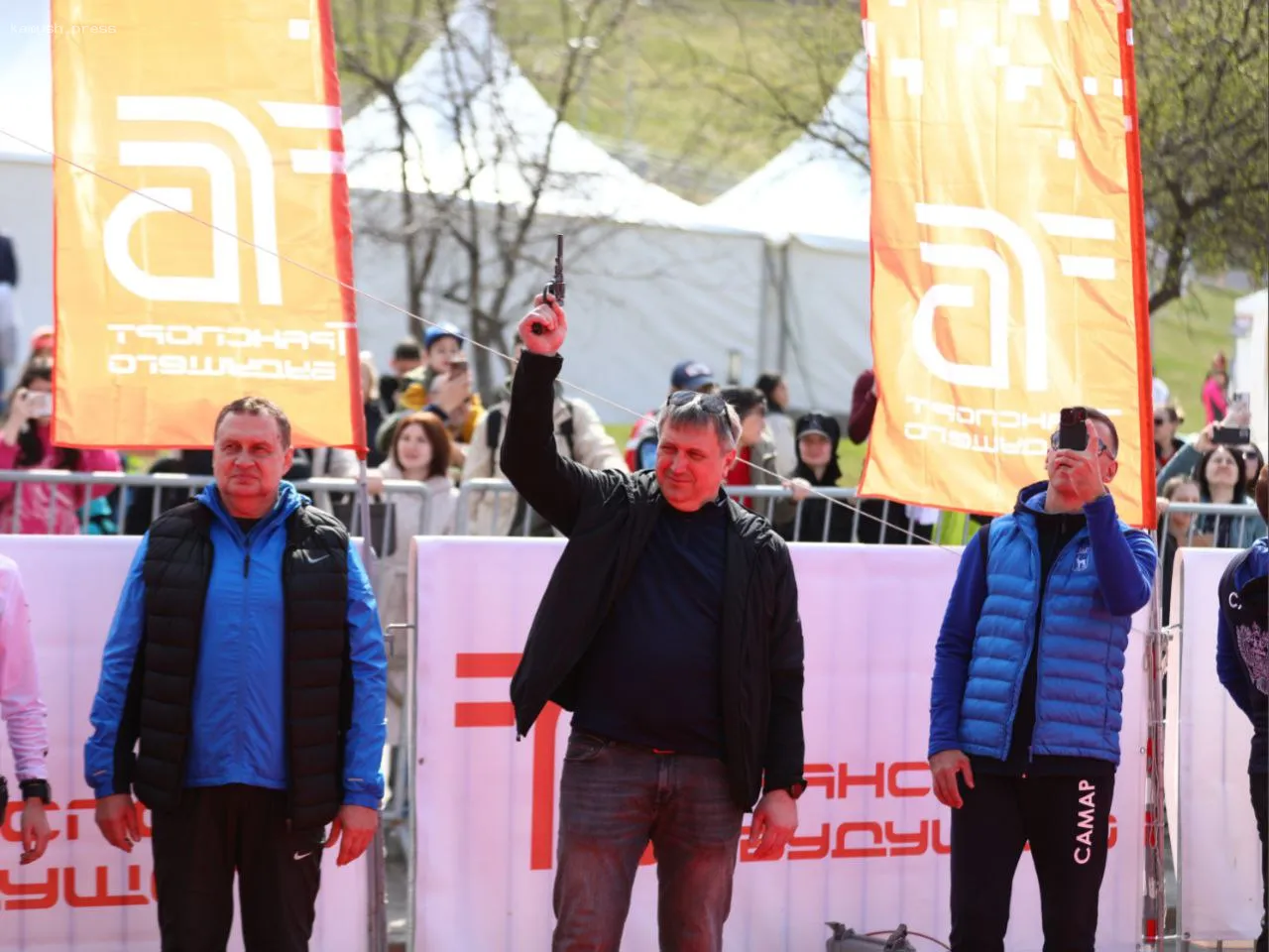 Мэр Иван Носков: 4000 участников из 150 российских городов отметили День космонавтики в Самаре с помощью Космического полумарафона