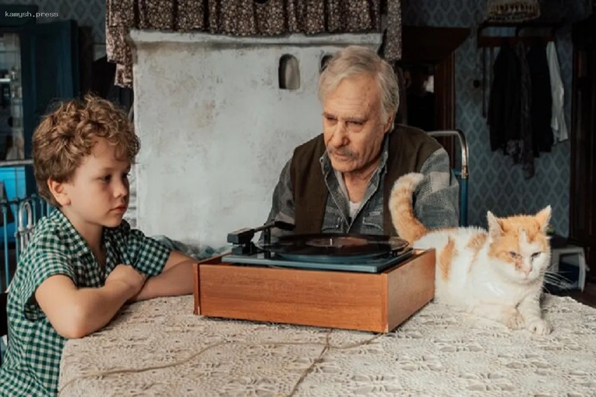 Фильм «Батя 2: Дед» лидирует в прокате на выходных