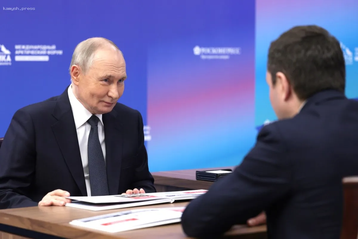 Губернатор Андрей Чибис провел рабочую встречу с президентом РФ Владимиром Путиным