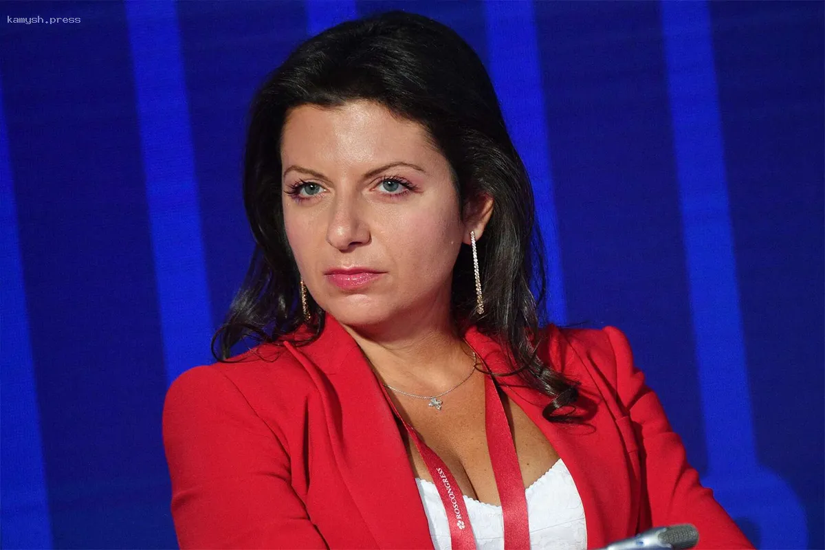 Симоньян отреагировала на высказывания Стоуна о победе советских войск в ВОВ