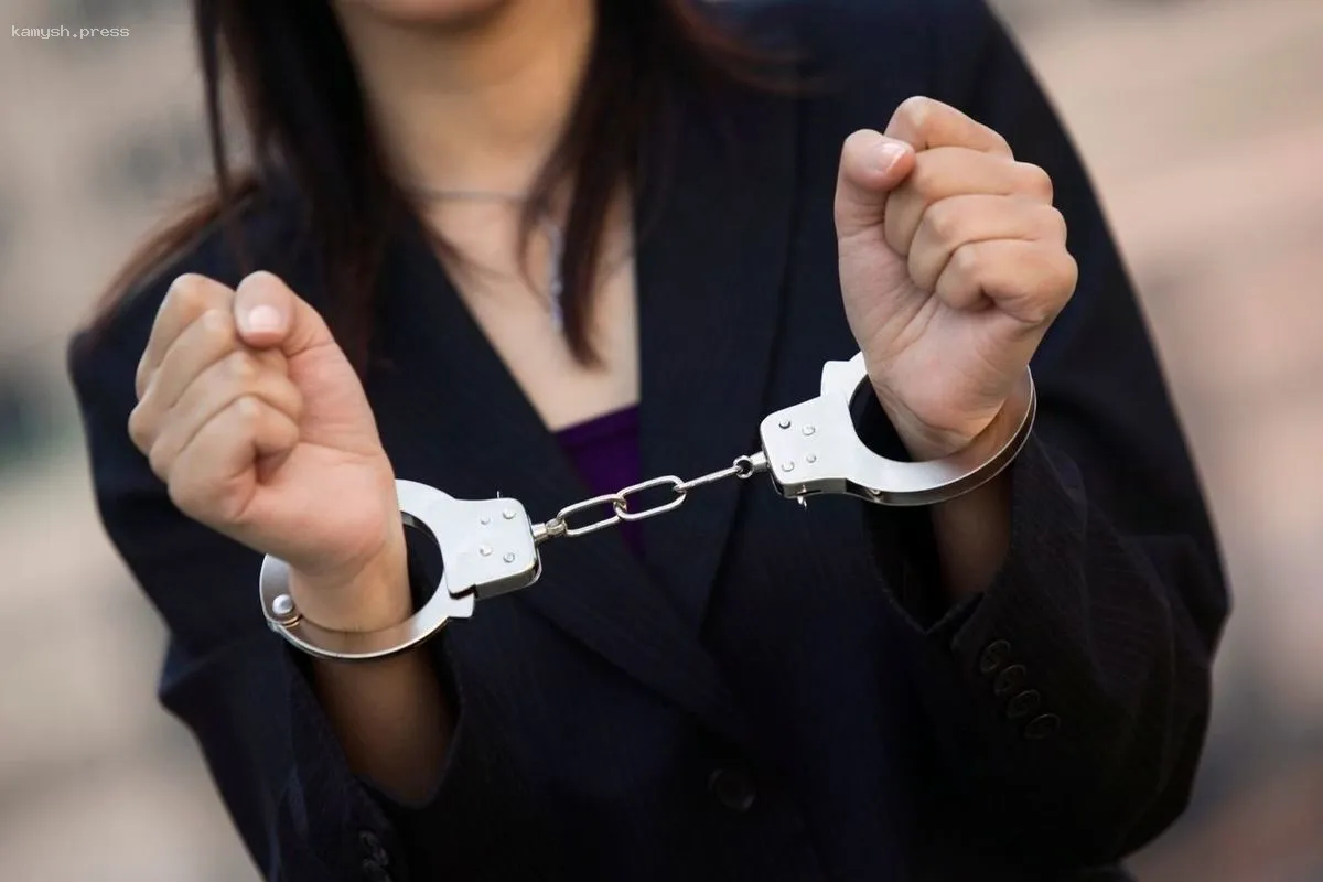 Жительница ЕАО попыталась похитить технику из квартиры, предназначенной для расселения