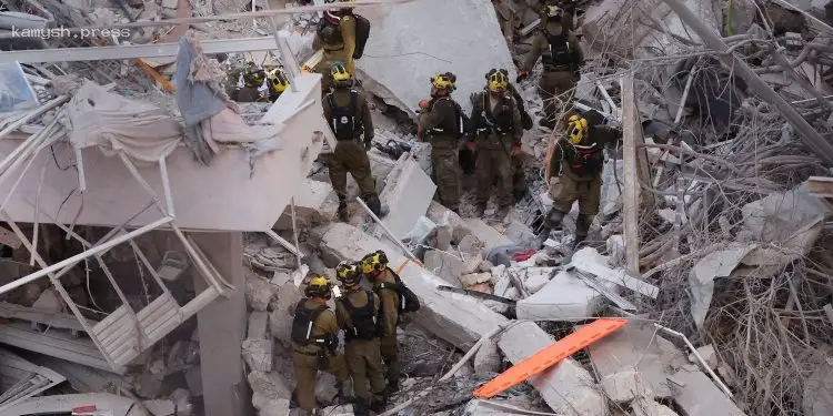 Число жертв и пострадавших в Израиле увеличилось после ночного обстрела Ираном - СМИ (ВИДЕО)