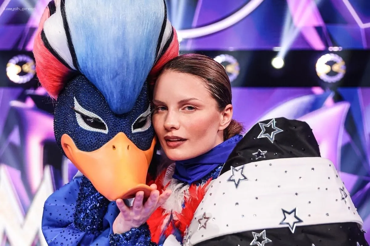 Ева Власова открыто рассказала, кто из жюри шоу «Маска» мог ее разоблачить