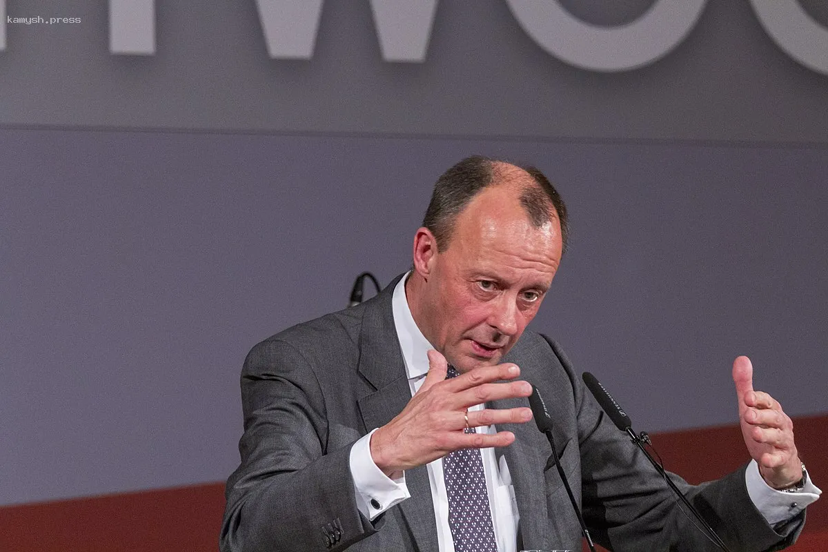 Сенатор Пушков: Мерц займется милитаризацией и вооружением Германии