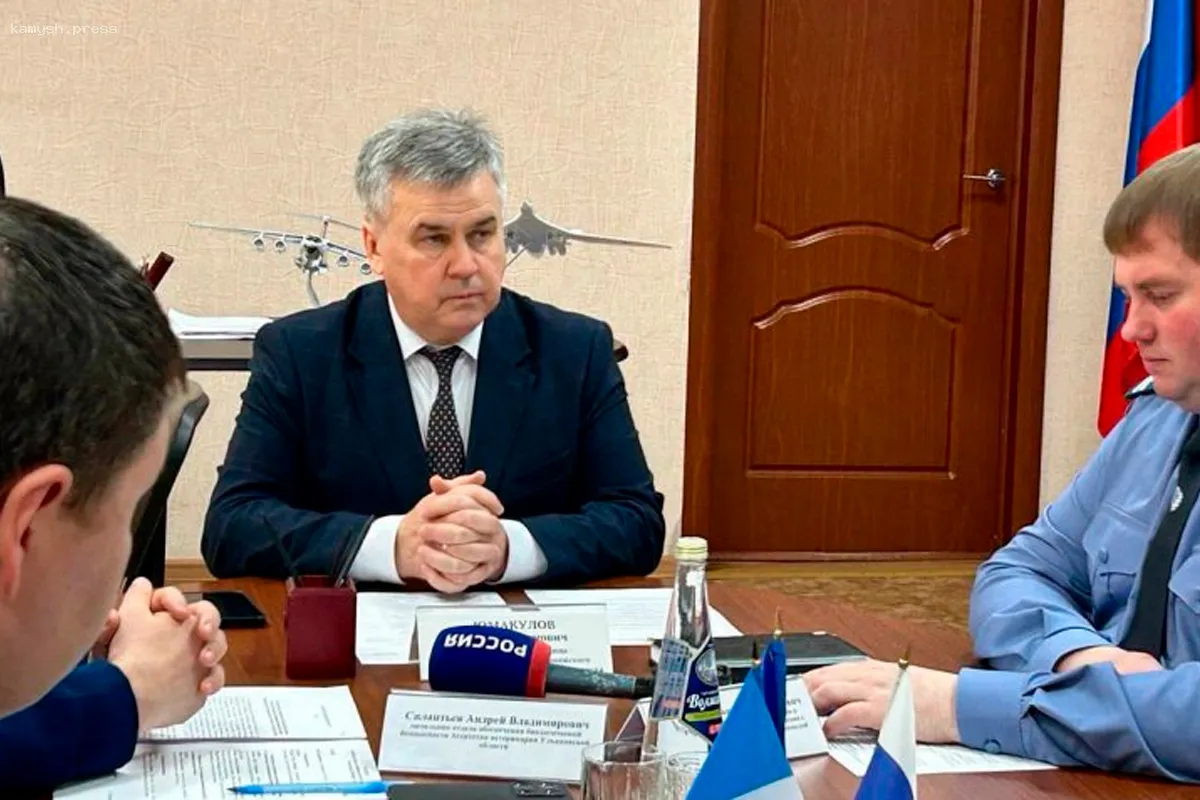 В администрации Засвияжья проходят обыски в связи с делом главы района о злоупотреблении полномочиями