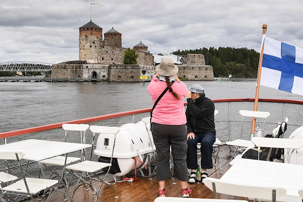 Без россиян, но с рекордными доходами: туристы принесли Финляндии 1,23 миллиарда евро за зимний сезон