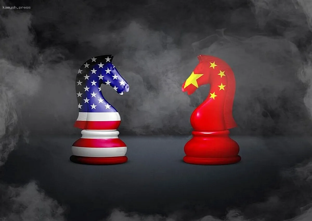 Пекин вспомнил, кто его друг. Есть ли польза для России от накала противостояния Трампа с Китаем?