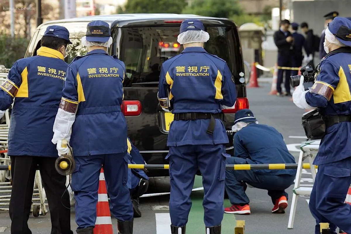 В Японии задержан водитель, который умышленно наехал на группу школьников