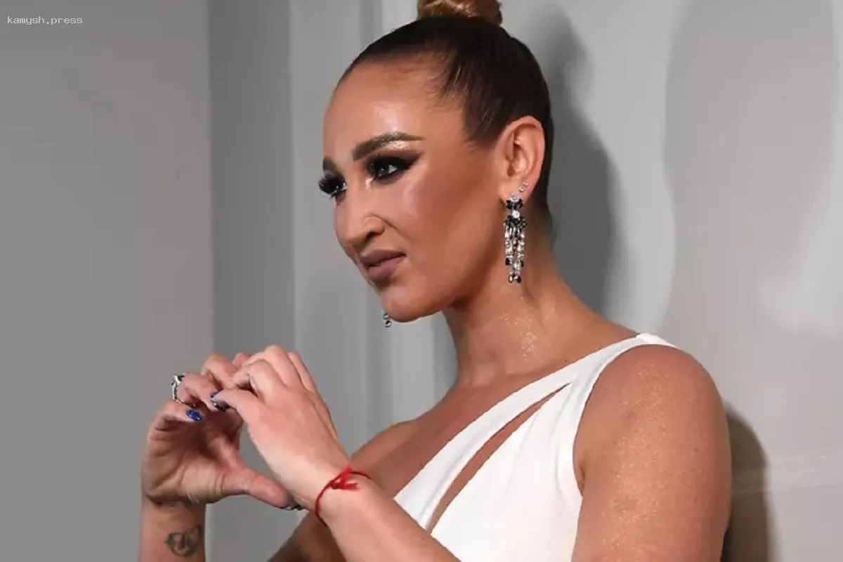 Тайна счастья: Бузова предпочла не обсуждать слухи о замужестве