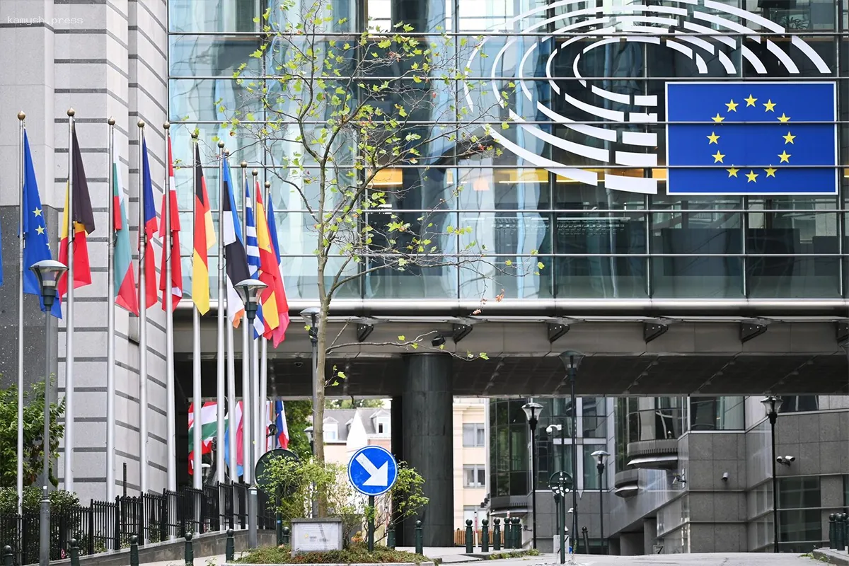 Европейская комиссия наложила штраф на 15 крупных автопроизводителей