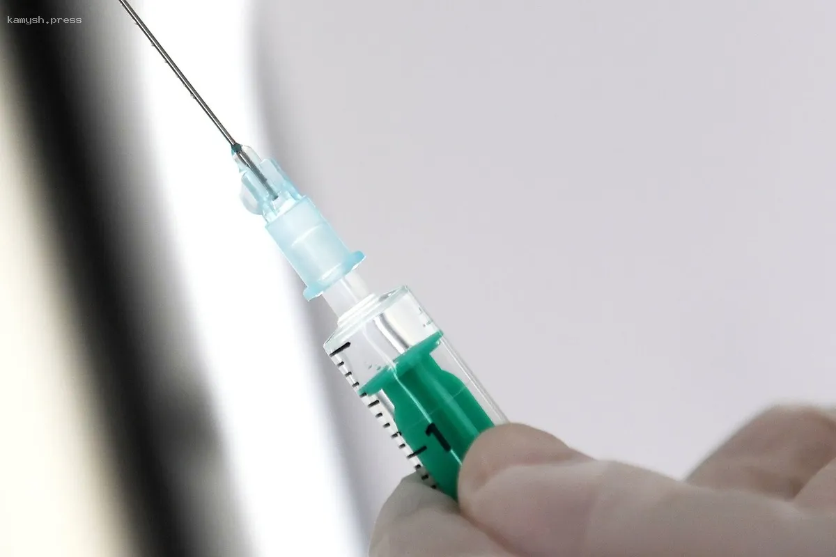 Специалист развенчал мифы о способах передачи ВИЧ-инфекции