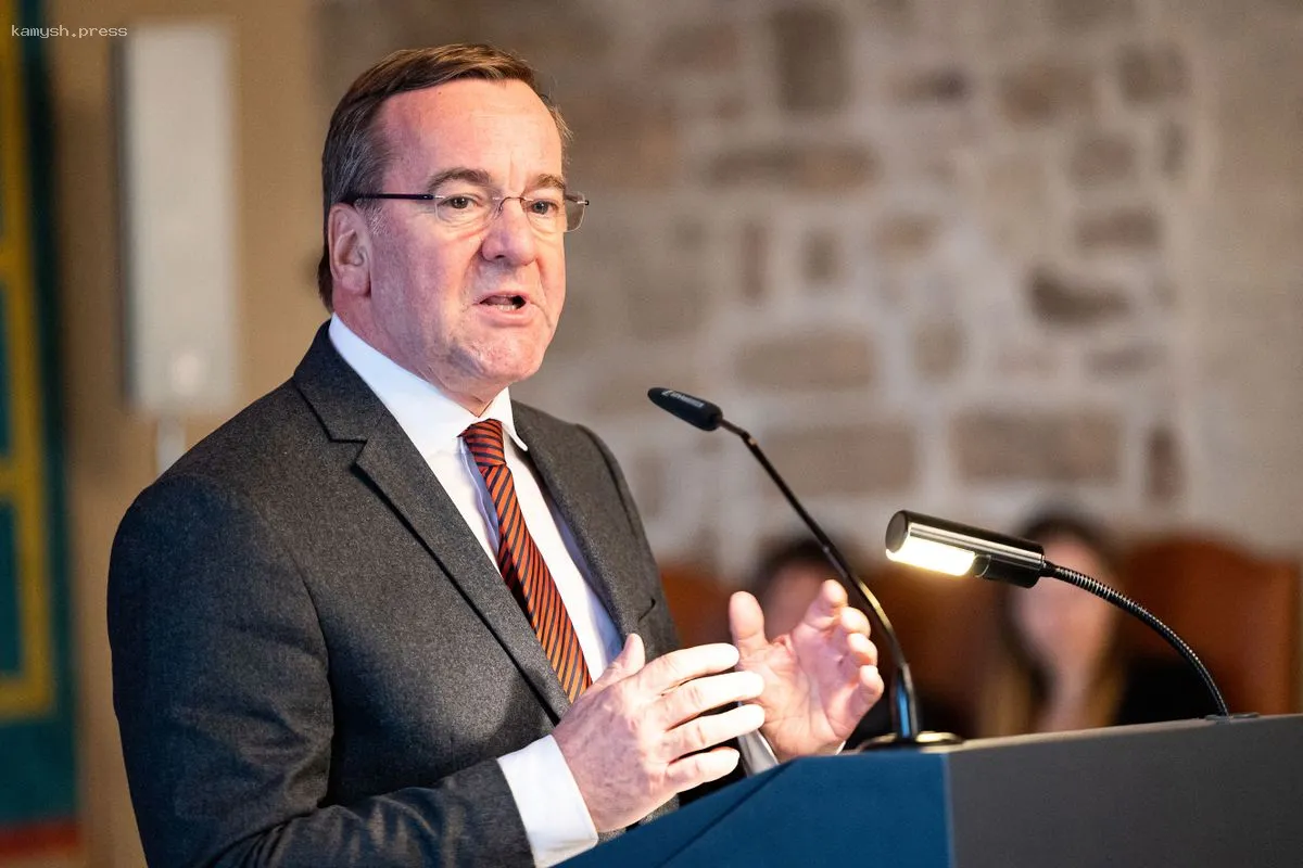 Министр обороны Германии Писториус о близости немцев к оружию