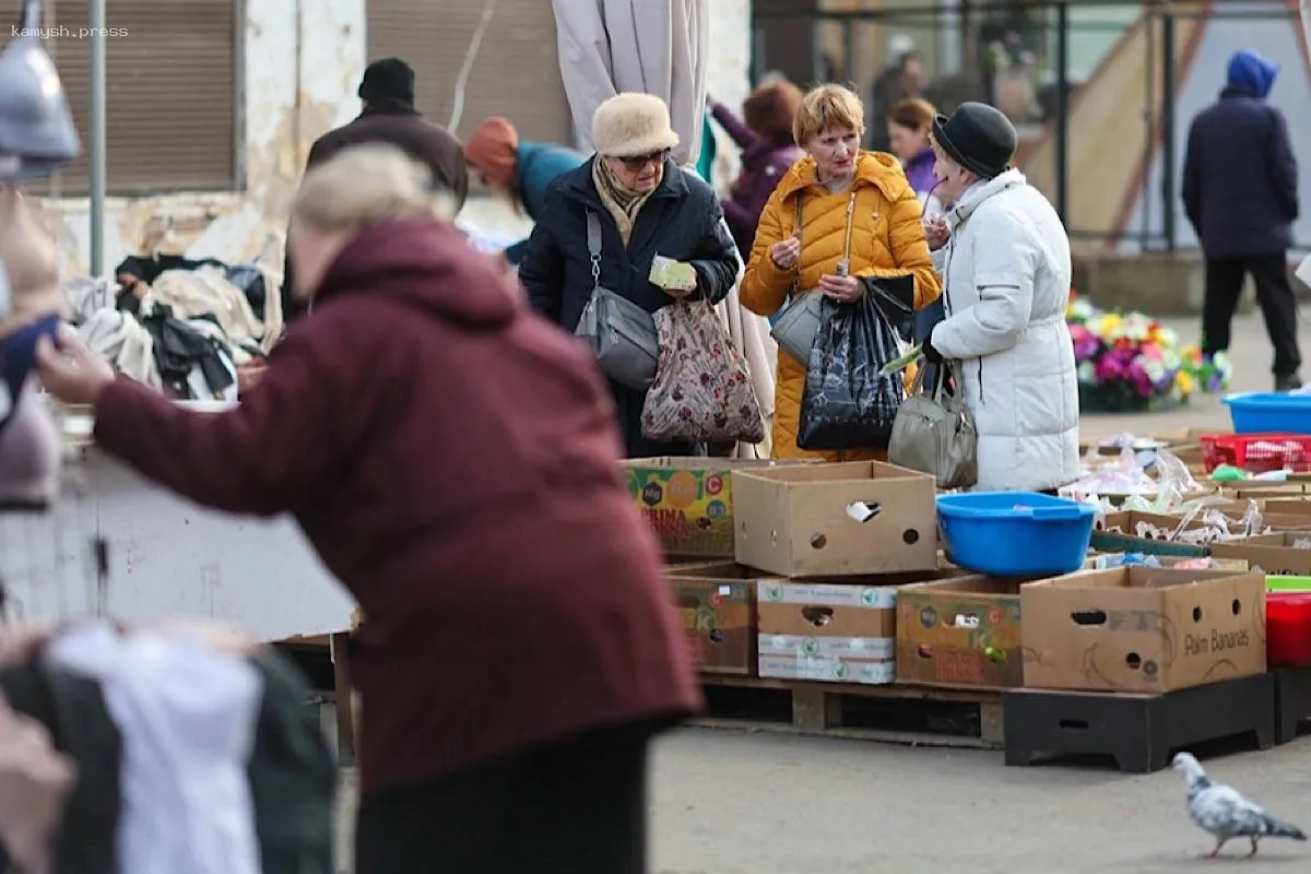 «От роскоши до выживания»: социологи ВШЭ исследовали четыре типа потребительского поведения россиян