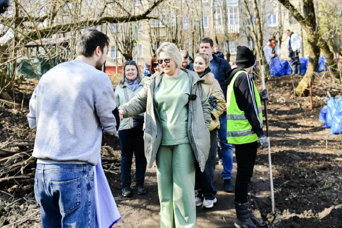 В Новосибирске объявили день общегородского субботника