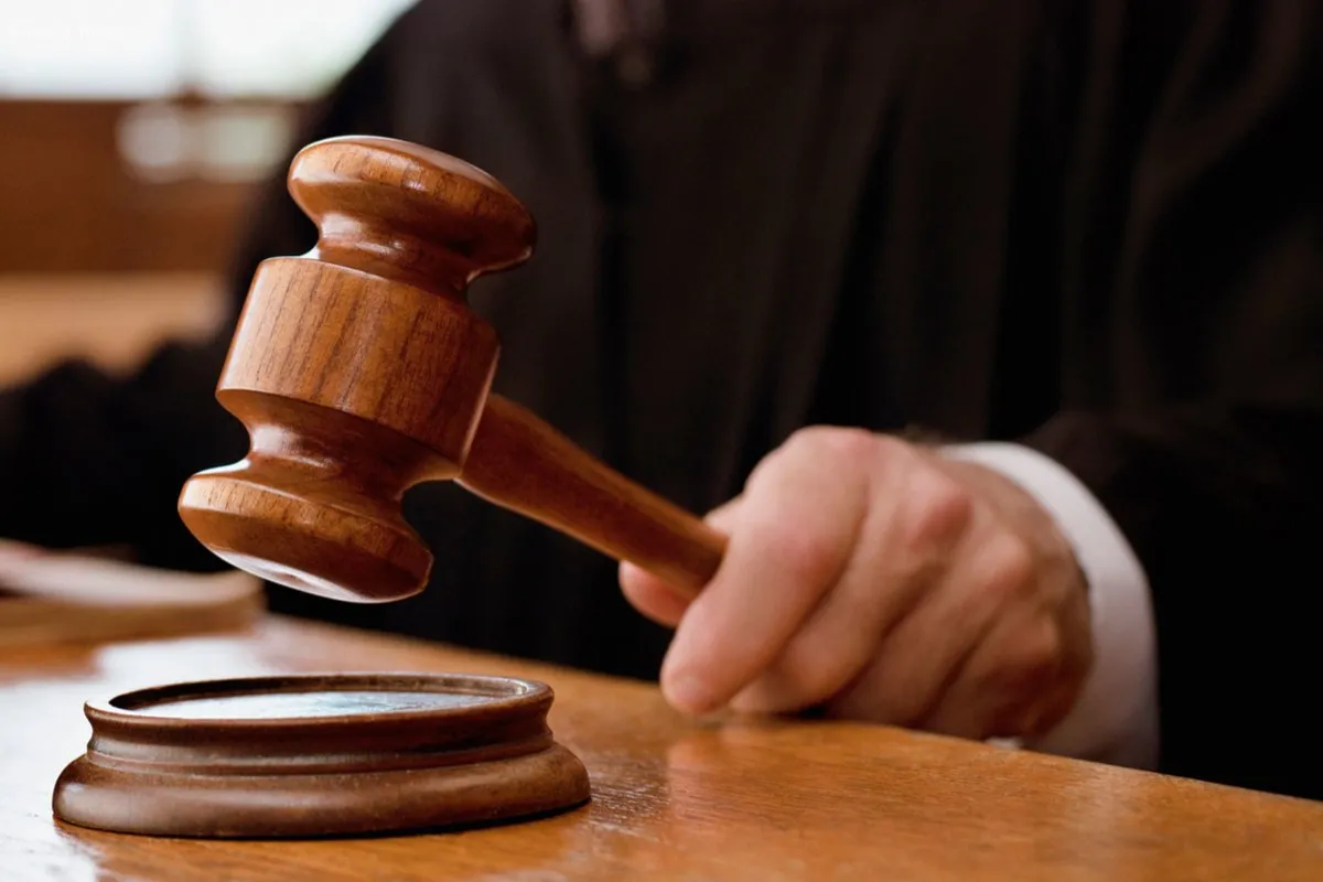 «Родители-мучители»: в Севастополе вынесли приговор за жестокое обращение с детьми