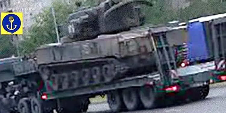 Андрющенко объяснил, почему оккупанты начали активно перебрасывать силы через Мариуполь