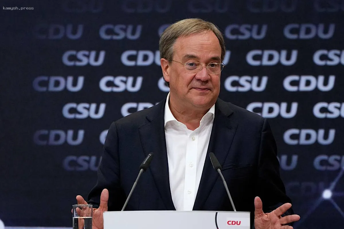 Bloomberg: Армин Лашет может занять пост министра иностранных дел Германии, но коалиция под угрозой