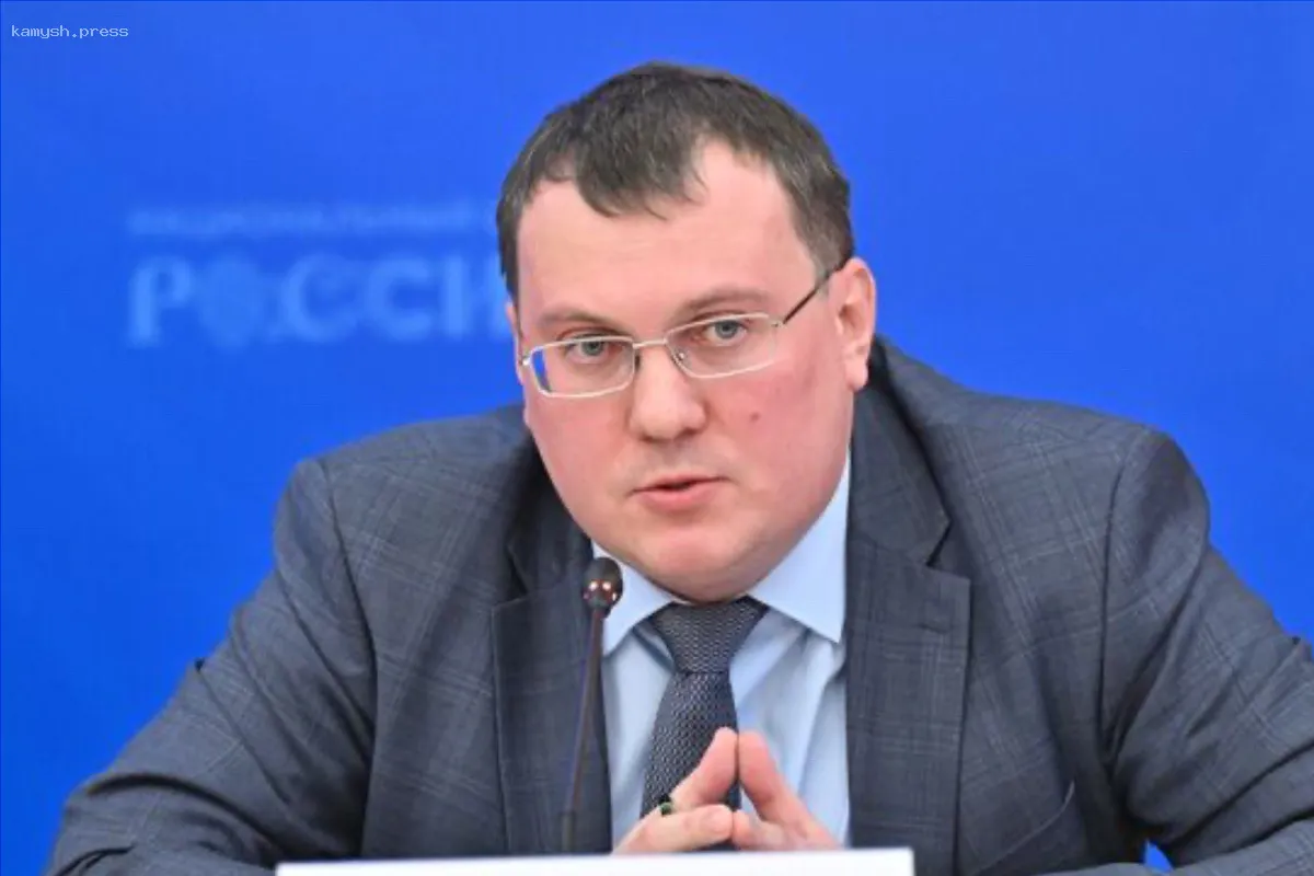 Мэр Арзамаса Александр Щелоков подчеркнул значимость бизнеса и граждан в муниципальном управлении перед Владимиром Путиным