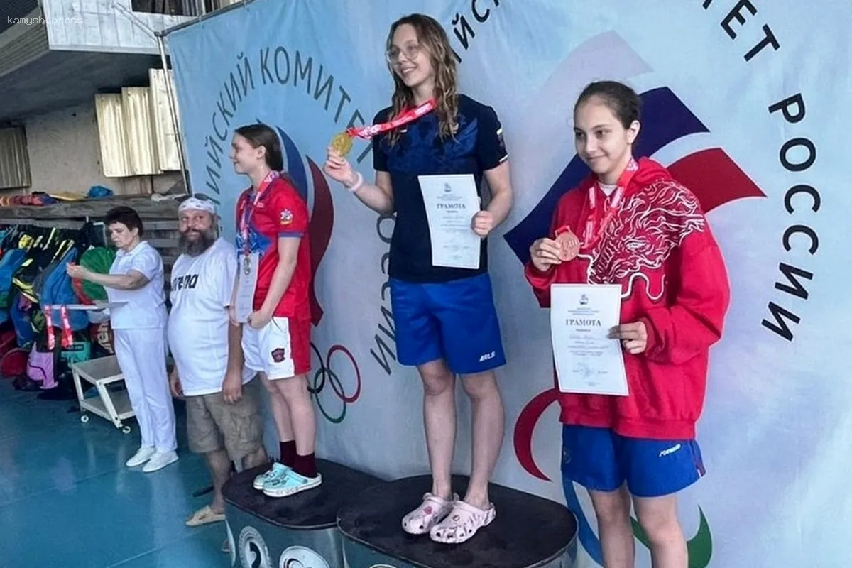 Пловцы из Пушкинского округа завоевали пять медалей на областных соревнованиях