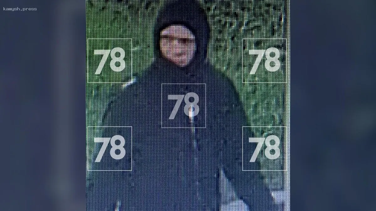 В Петербурге арестовали человека, подозреваемого в поджоге двери квартиры Оксимирона