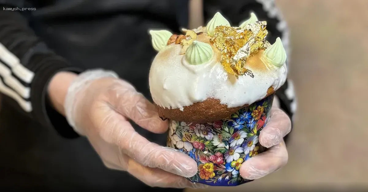 Стало известно, какой процент россиян начинает есть куличи до праздника Пасхи