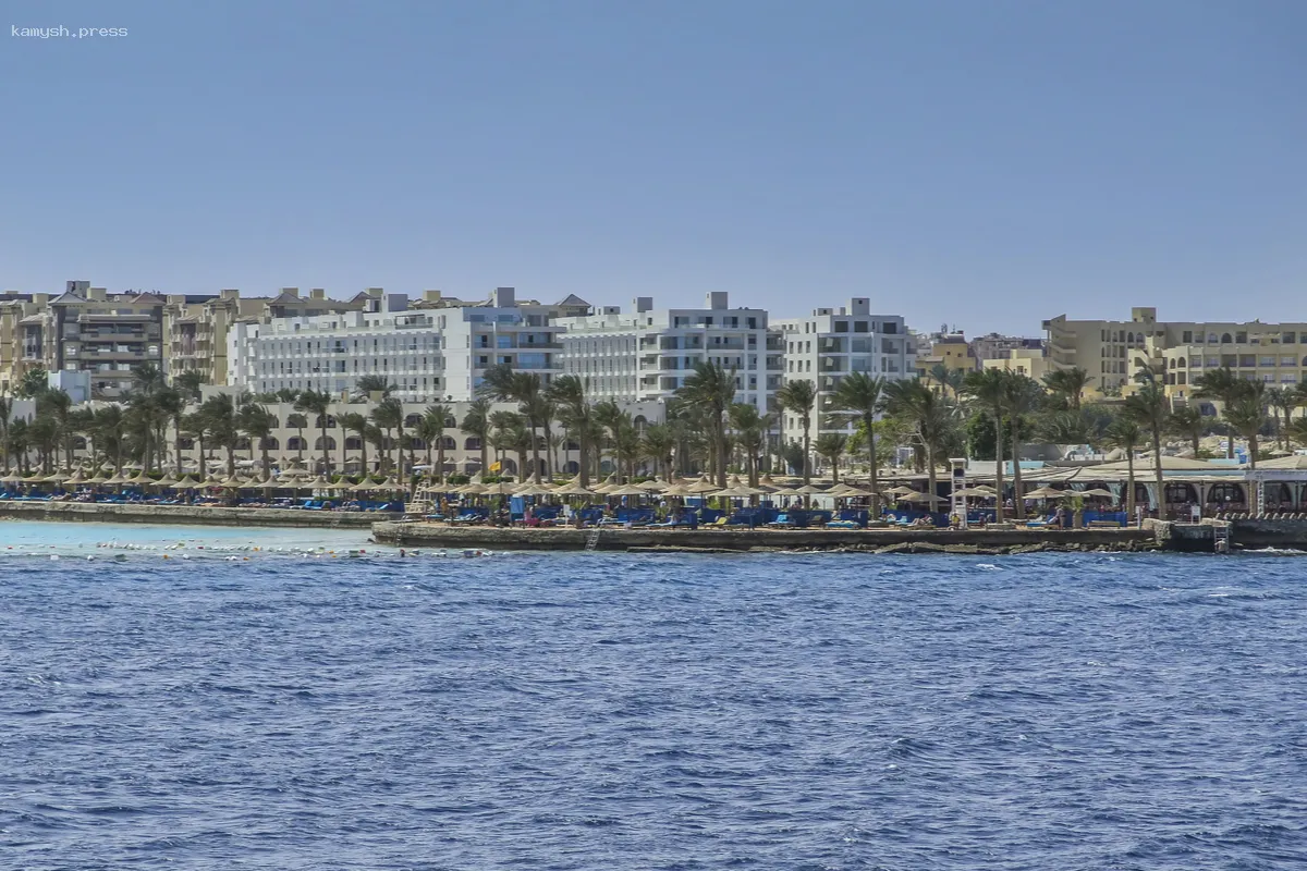 Четыре россиянина погибли в Хургаде при инциденте с батискафом