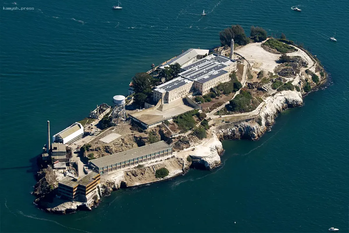 Трамп распорядился о возобновлении работы тюрьмы Алькатрас для содержания опасных преступников