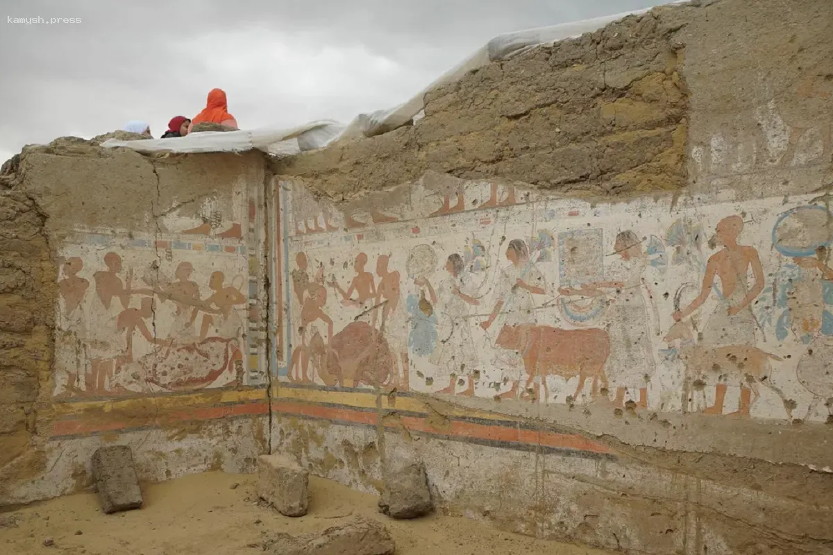 Египтолог Эггебрехт: Багдадские батареи могут свидетельствовать о применении электричества древними египтянами